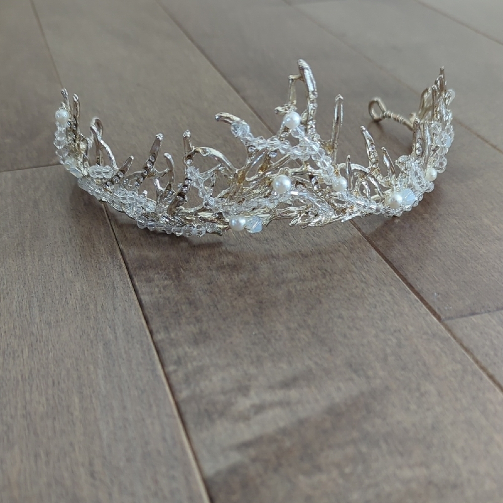 Elegant Gold and Silver Tiara